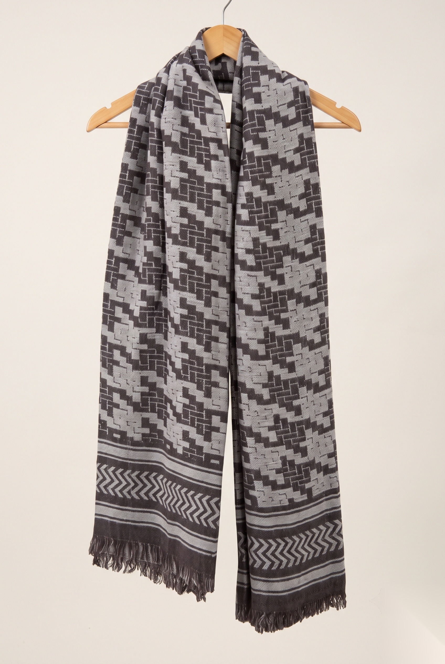Σάλια ζακάρ, KK Fashion Exports