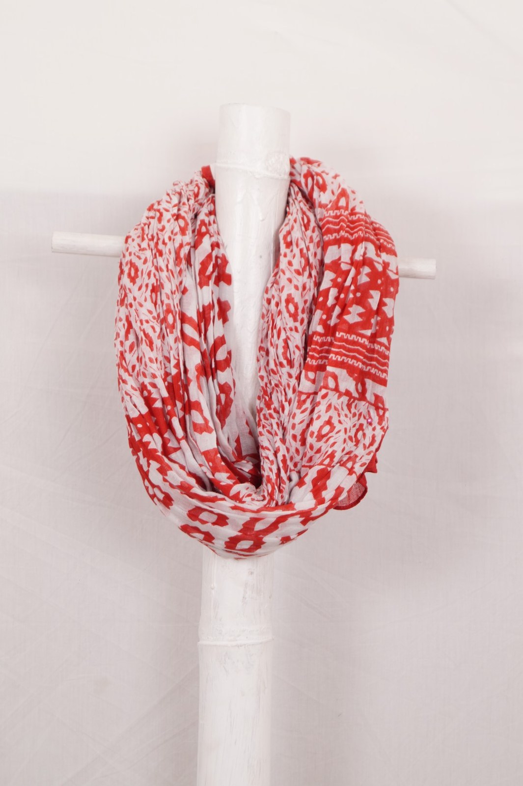 Red printed cotton loop scarf