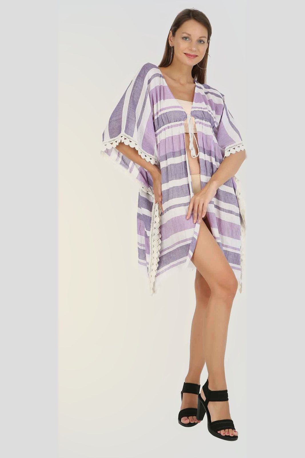 Cotton woven striped kimono in lilac with crochet lace trim