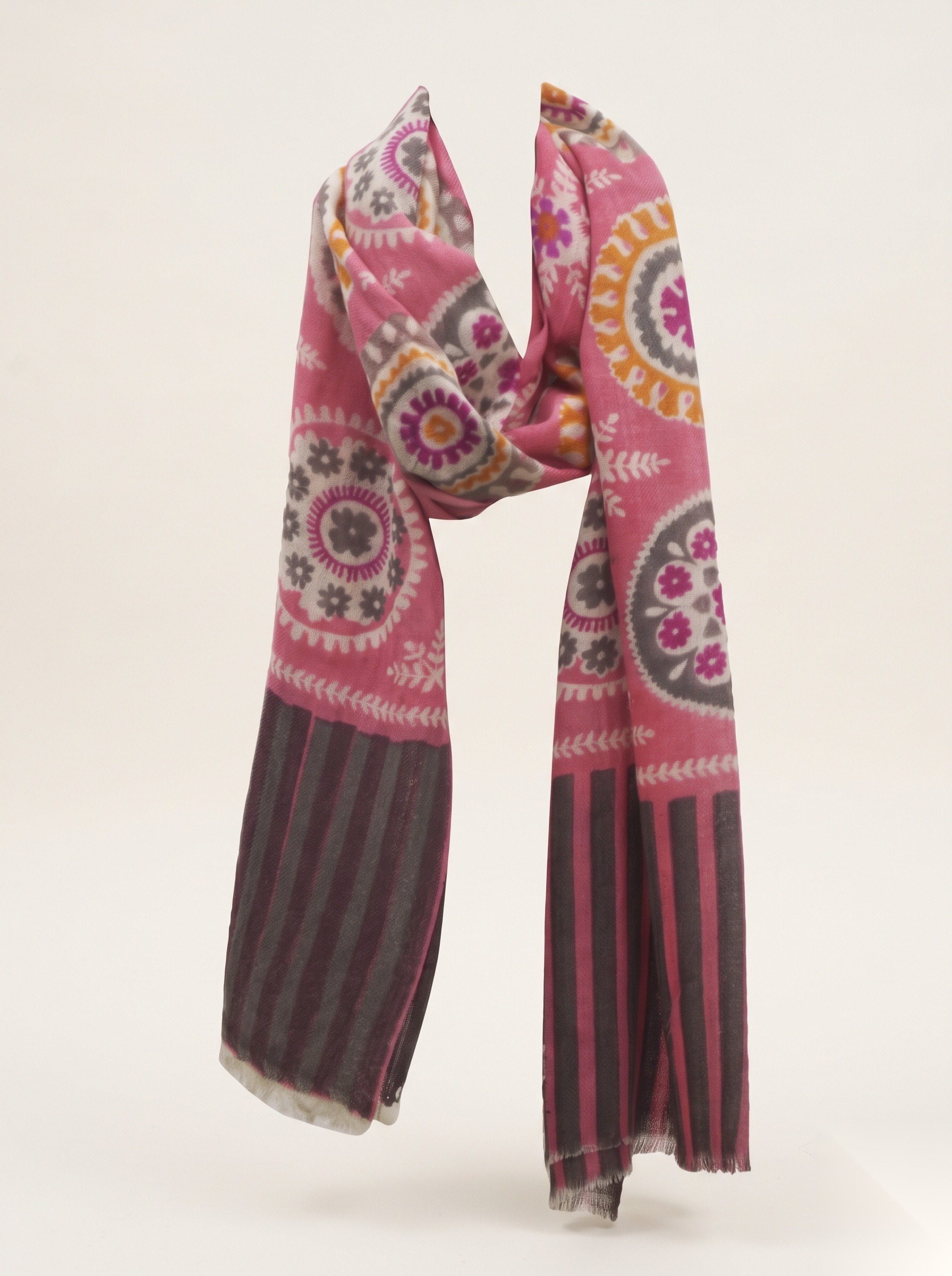 Wool Printed Scarves, KK Fashion Exports