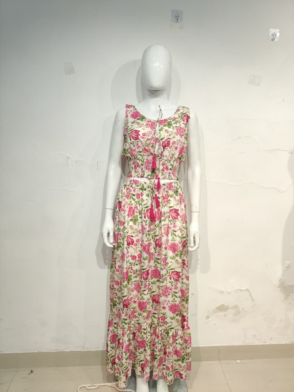 Floral printed top with matching skirt on a mannequin
