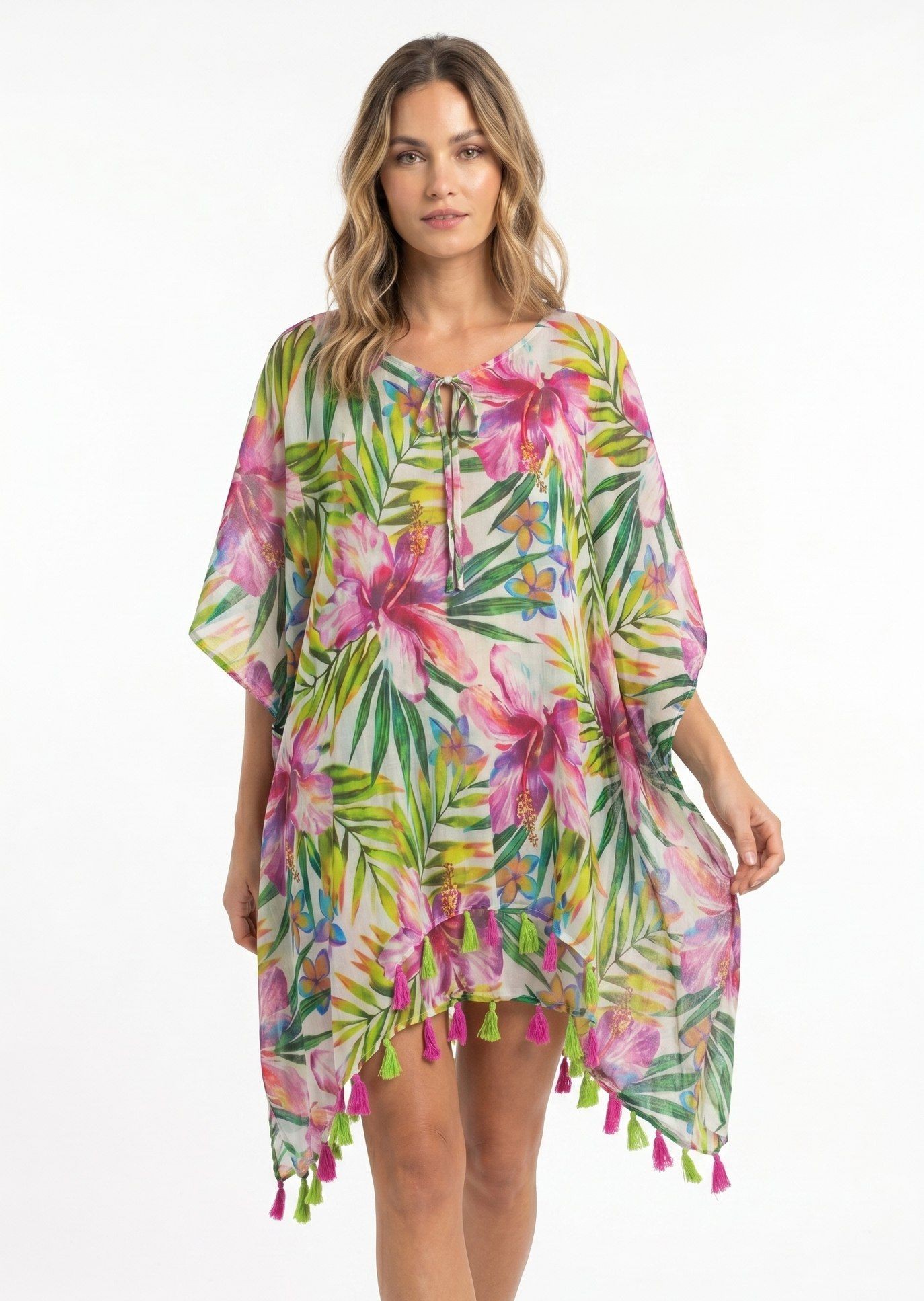 Bresj V-halskaftan med et livlig tropisk blomstertrykk, knyting foran, og duskkantet fald.