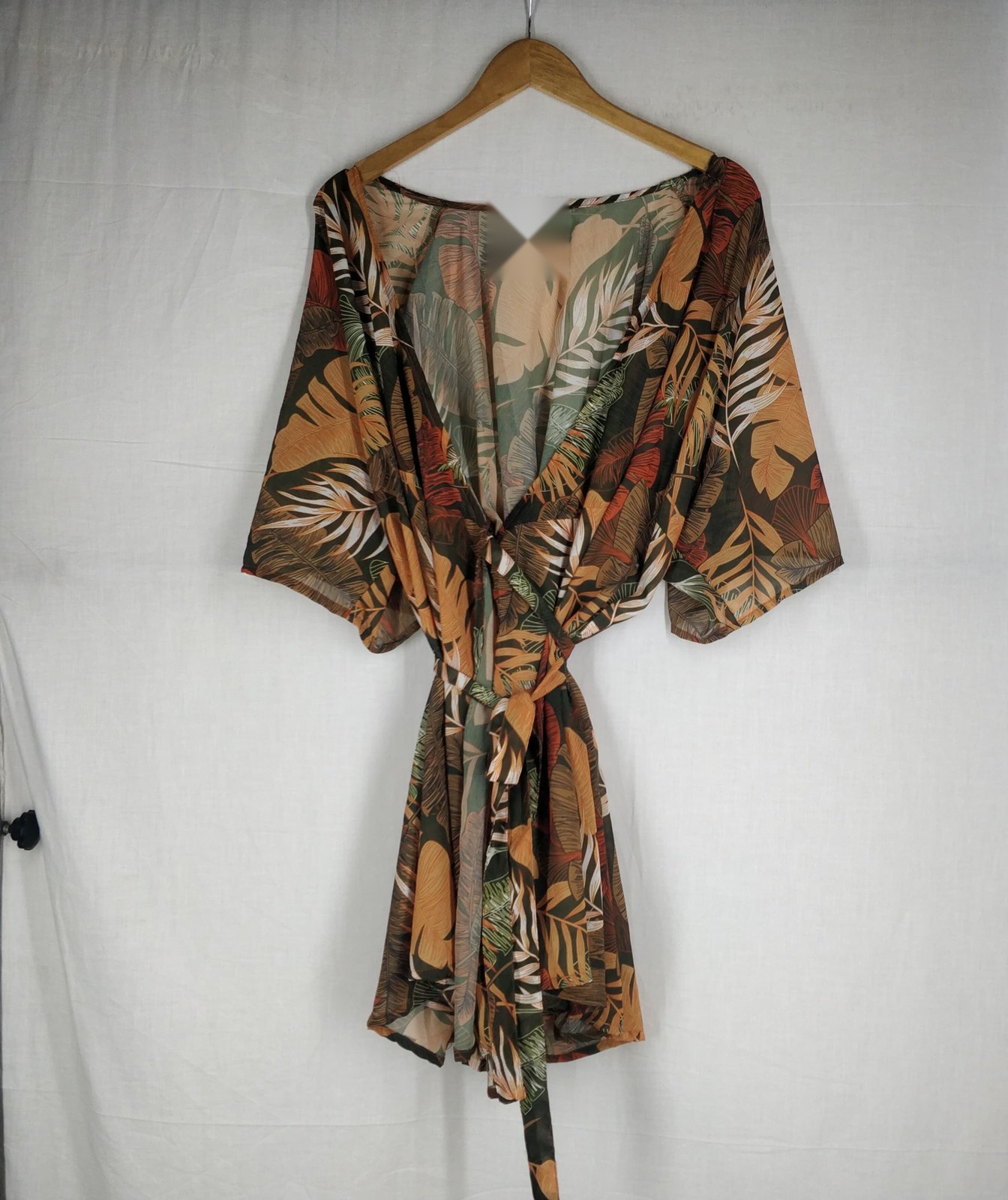 Brown abstract print short kaftan with a tie waist