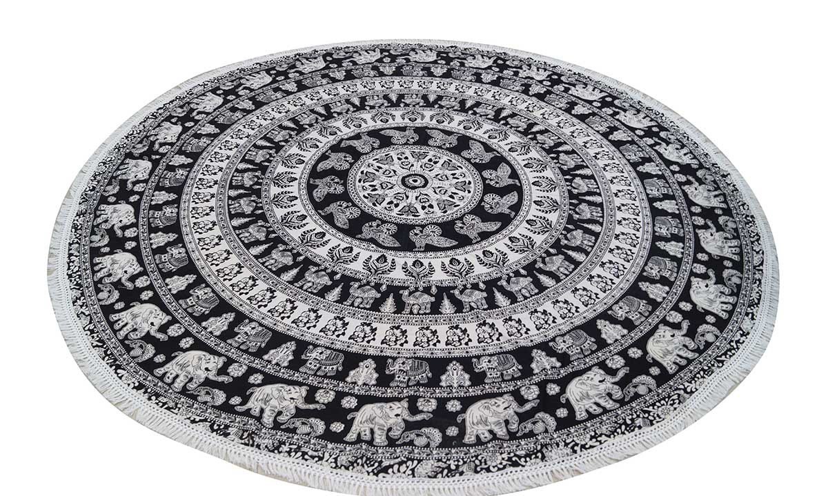 Rundes Baumwoll-Strandtuch mit schwarz-weißem Mandala-Druck